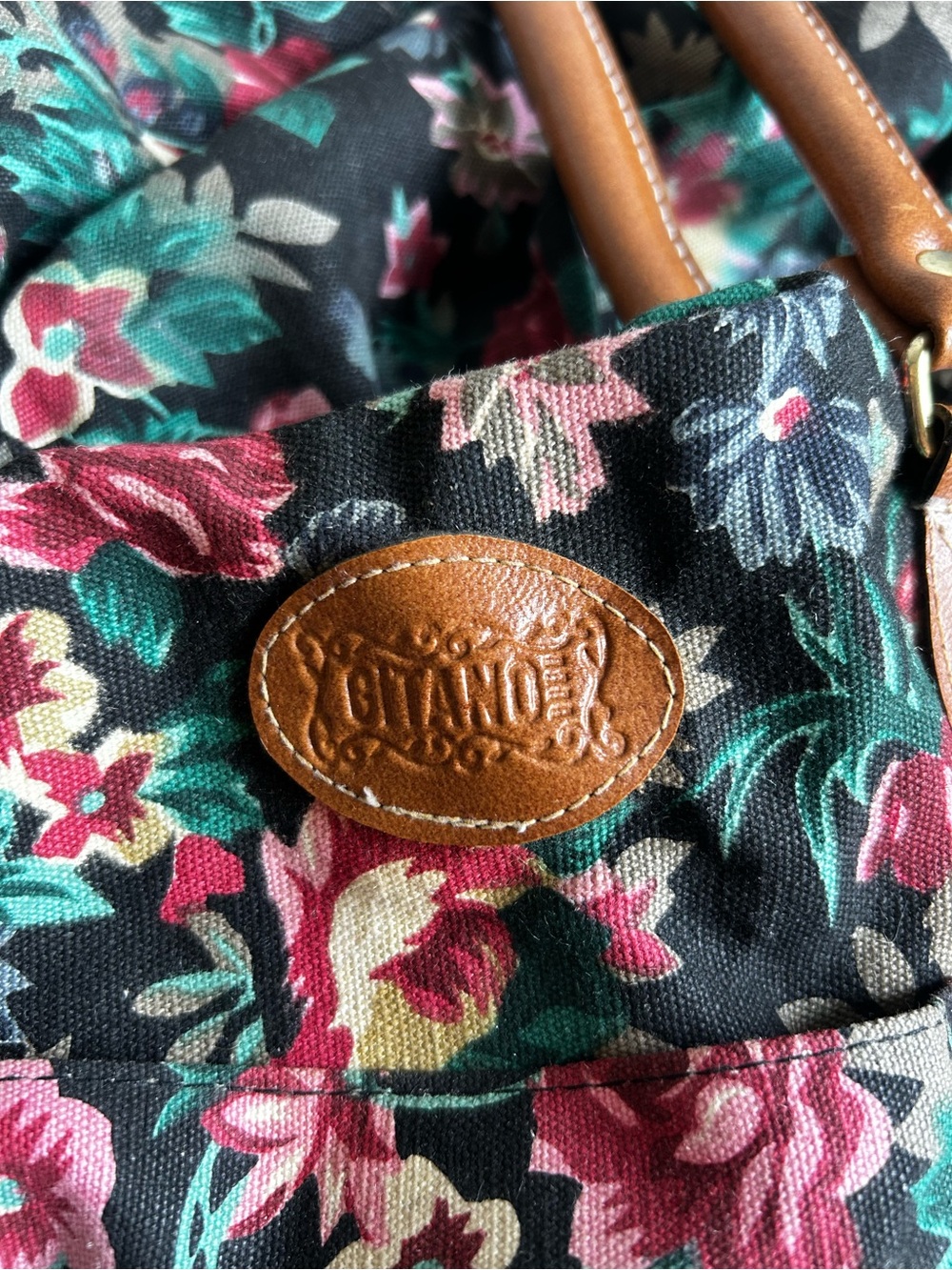 Gitano Vintage 90s Floral Weekender Tote Bag with Brown Trim - Picture 3 of 6